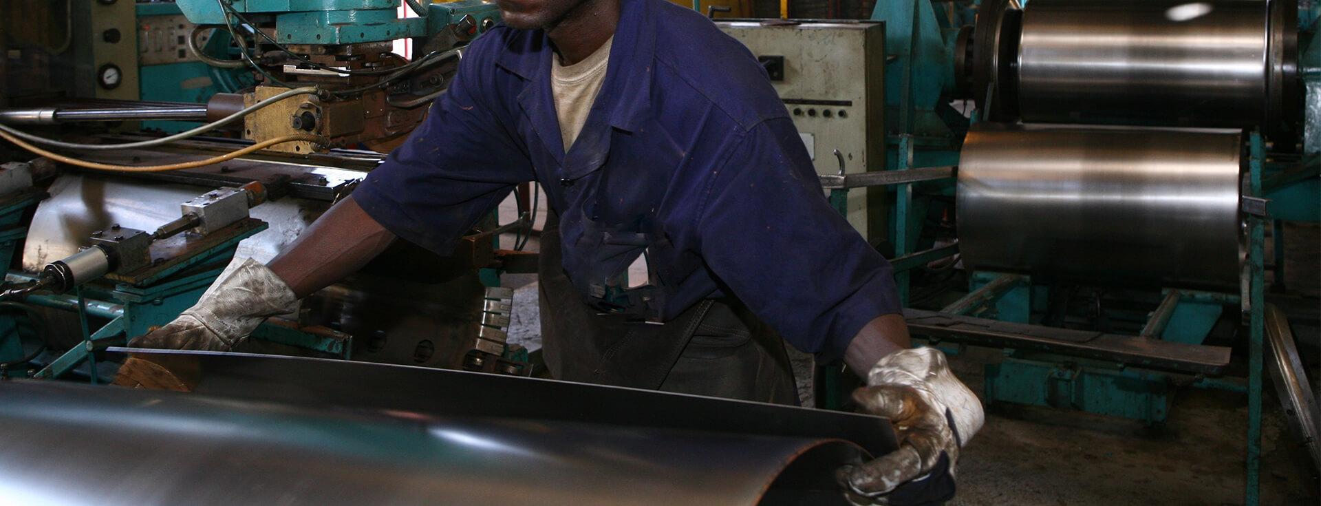 Leader de la production de fûts métalliques et d’emballages plastiques 